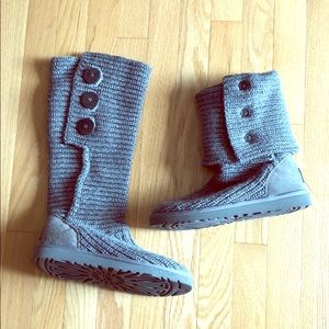 EUC Gray UGG Sweater Boots